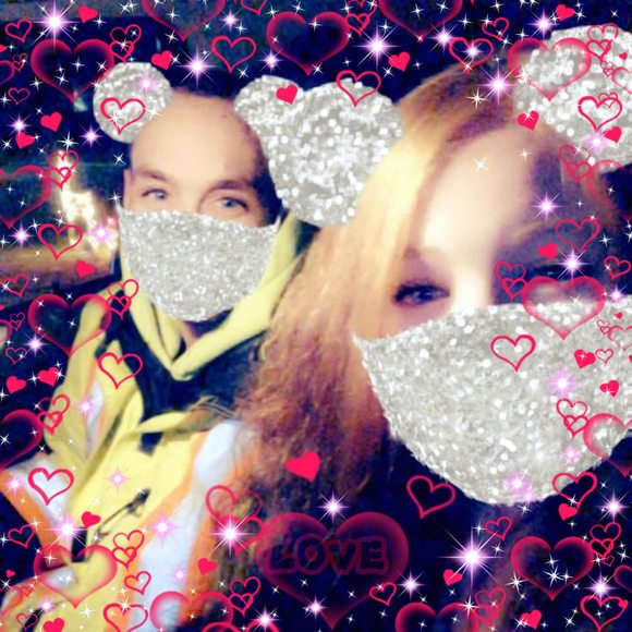 Meet your Posher, Laiken - Picture 1 of 1